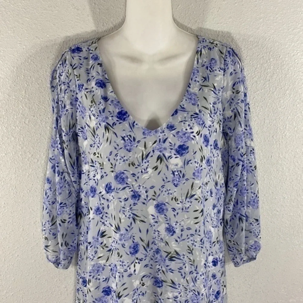 Lulu’s Shifting Dears Light Blue Floral Print Dress